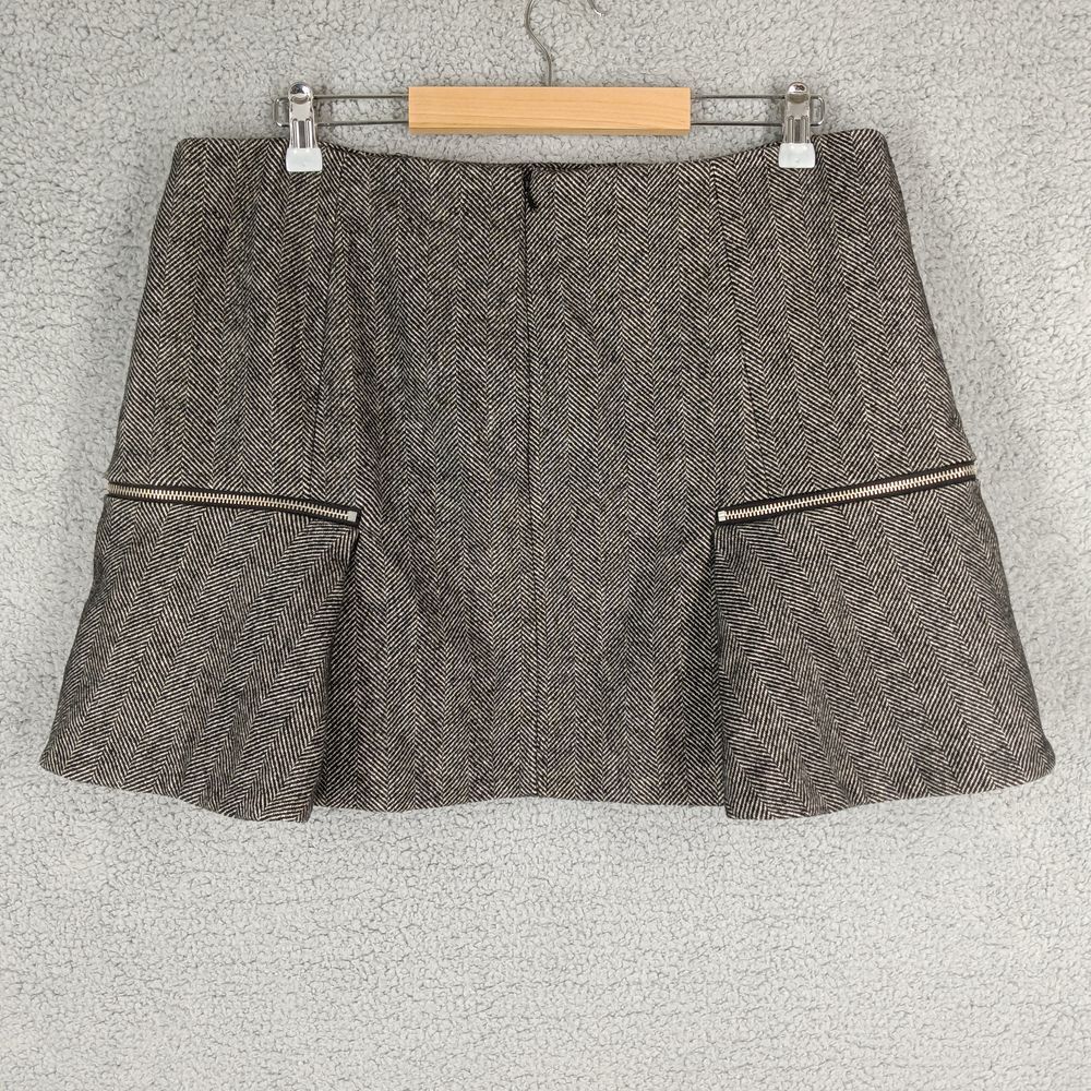 Michael Kors Women's Size 16 Herringbone Mini Skirt Wool Blend Zipper Detail - Picture 4 of 8